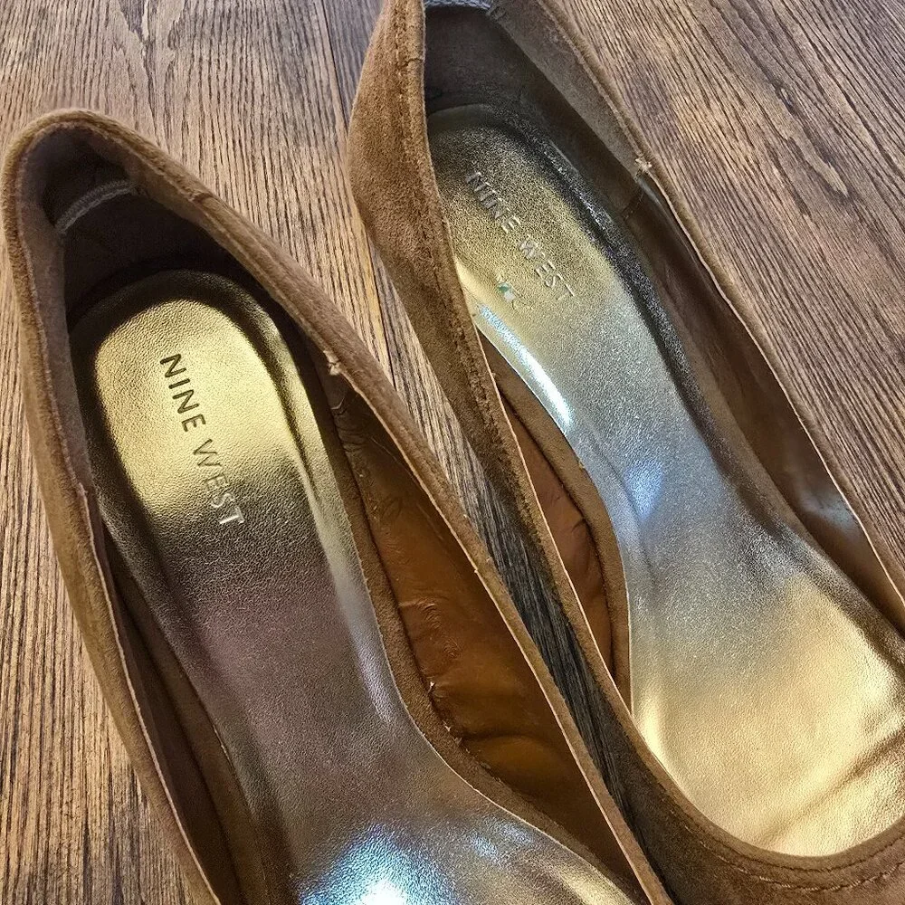 NWOT Wedge Platform Tan/Camel Suede Leather NINE WEST Sz 10